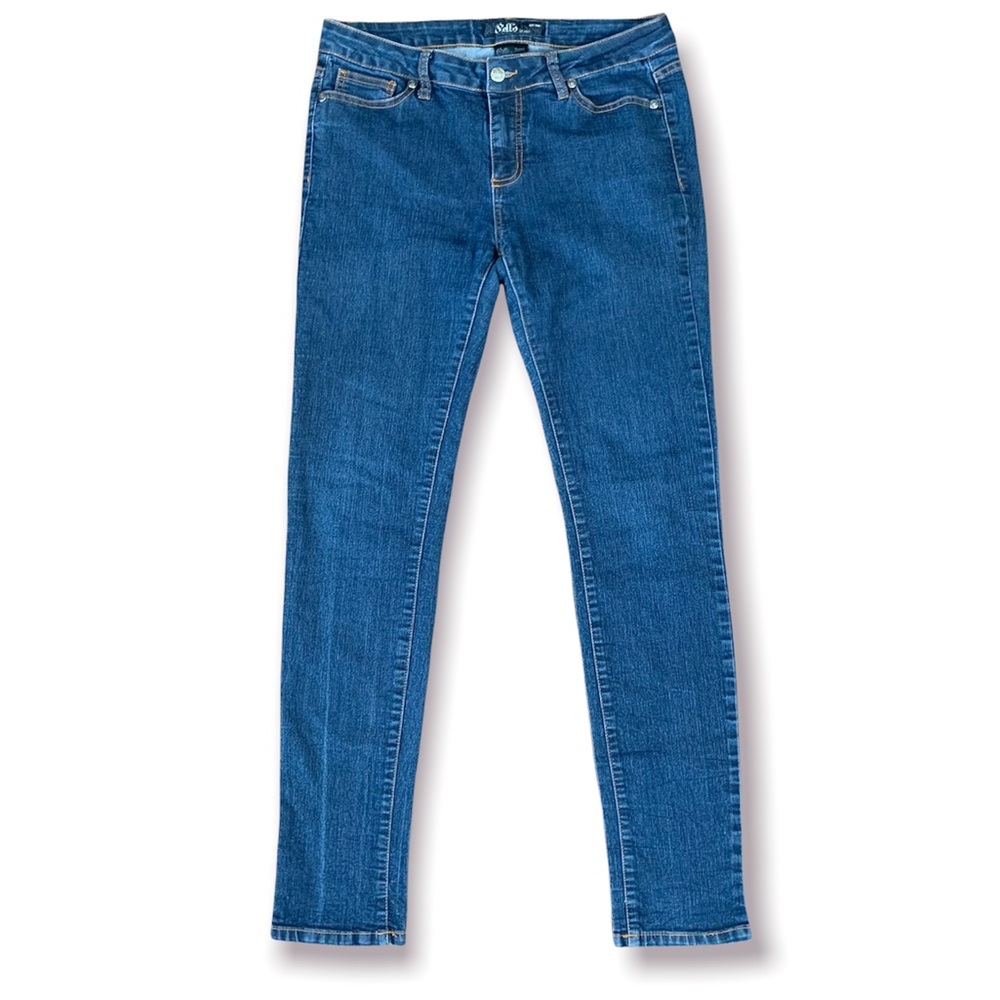 Cello Jeans dark wash blue jeans size 13 style# wp-8123-cr